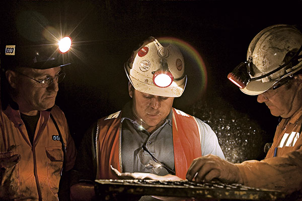 Corroded Mining Elements replaced with Double Corrosion Protected DSI Rock Bolts Corroded Mining Elements replaced with Double Corrosion Protected DSI Rock Bolts