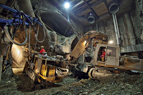Reinforcement and Support Systems for Construction of Lainzer Tunnel in Vienna Reinforcement and Support Systems for Construction of Lainzer Tunnel in Vienna