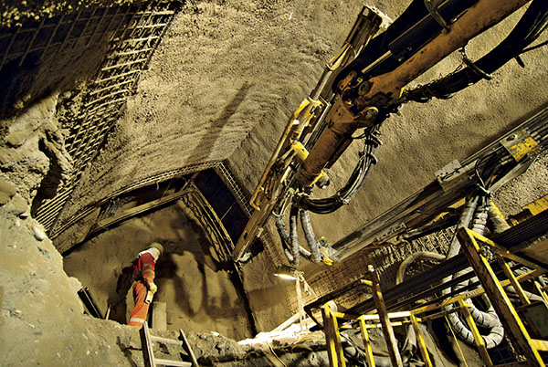 Reinforcement and Support Systems for Construction of Lainzer Tunnel in Vienna Reinforcement and Support Systems for Construction of Lainzer Tunnel in Vienna