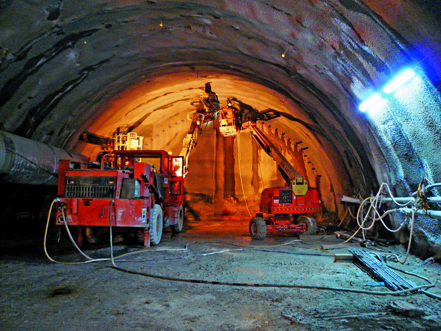 Faster Public Transport in Brisbane: DSI Supplies Systems for Bus Tunnel Faster Public Transport in Brisbane: DSI Supplies Systems for Bus Tunnel