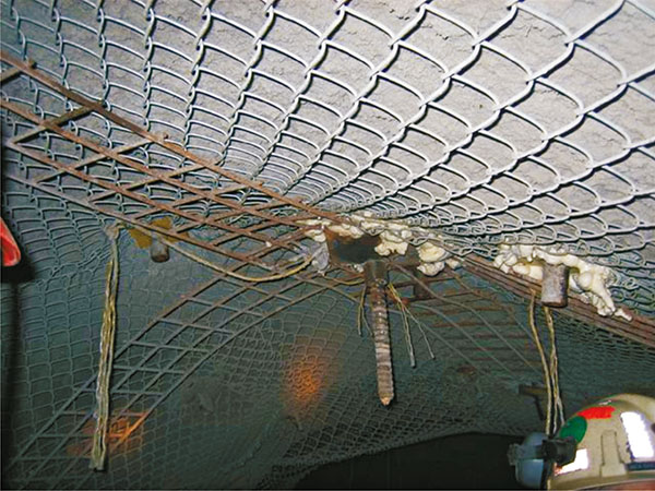 DSI Hollow Bars Stabilize Fault Zone of a Canadian Mine DSI Hollow Bars Stabilize Fault Zone of a Canadian Mine