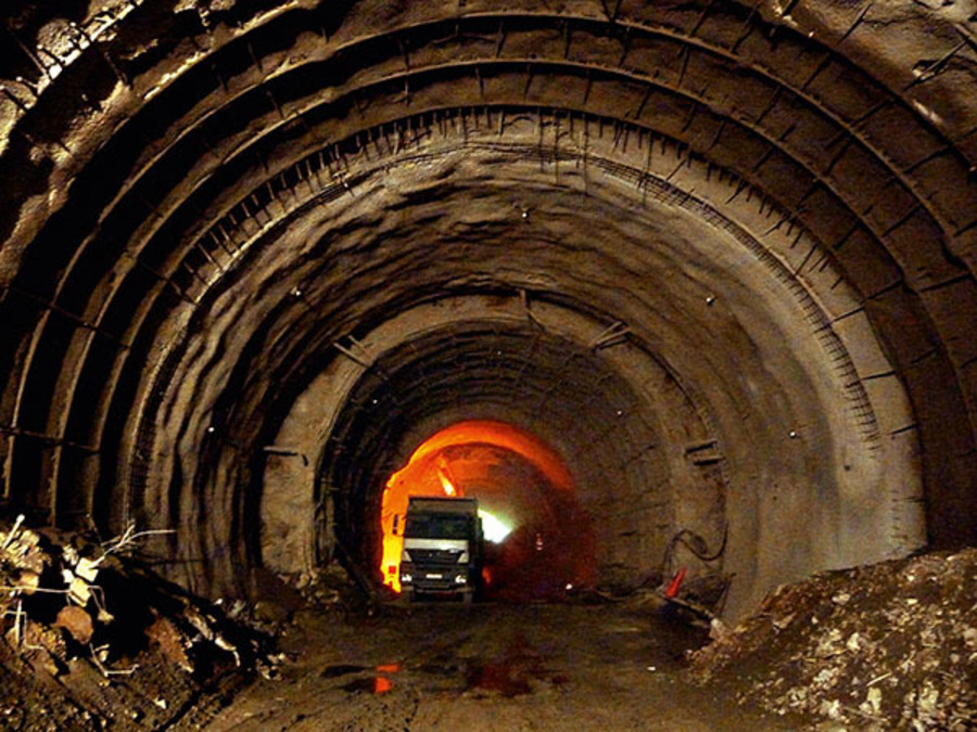 5.5km long Thirra Tunnel for the Albania-Kosovo Highway secured by DSI Systems 5.5km long Thirra Tunnel for the Albania-Kosovo Highway secured by DSI Systems