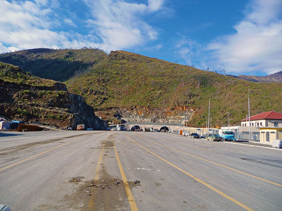 5.5km long Thirra Tunnel for the Albania-Kosovo Highway secured by DSI Systems 5.5km long Thirra Tunnel for the Albania-Kosovo Highway secured by DSI Systems