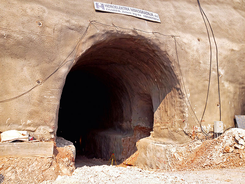 Stable Power Supply in Croatia: DSI delivers Special Systems for Service Tunnel Stable Power Supply in Croatia: DSI delivers Special Systems for Service Tunnel