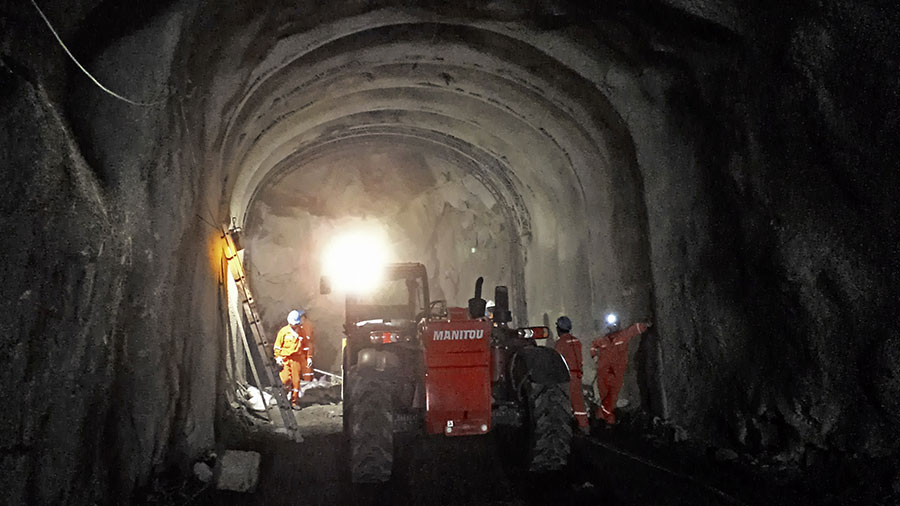 The ecological Alternative: Tunnel Excavation for the Cheves Hydroelectric Power Plant in Peru The ecological Alternative: Tunnel Excavation for the Cheves Hydroelectric Power Plant in Peru