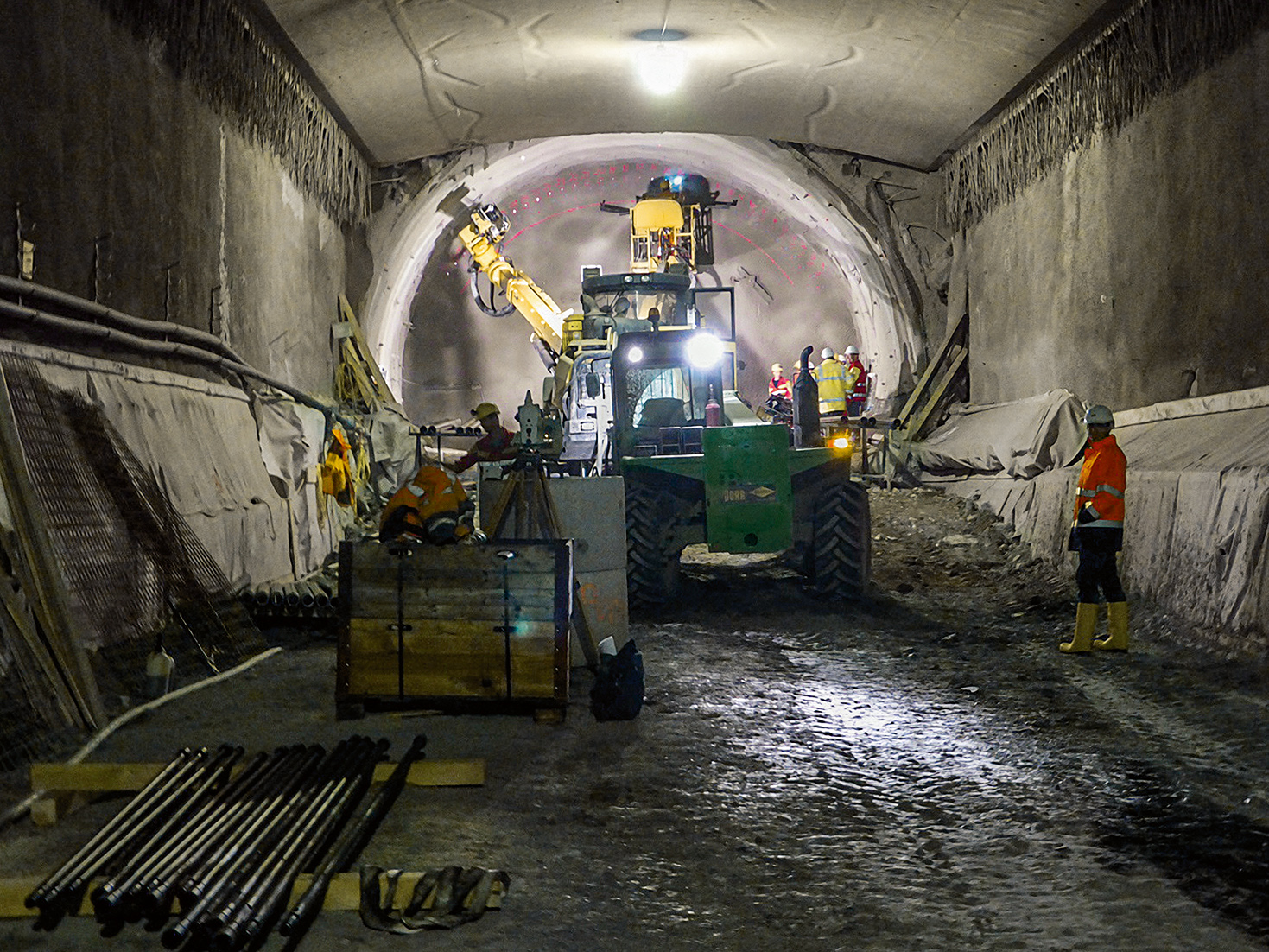 AT – Pipe Umbrella System with innovative Squeezed Connection stabilizes Koralm Tunnel, KAT3 AT – Pipe Umbrella System with innovative Squeezed Connection stabilizes Koralm Tunnel, KAT3