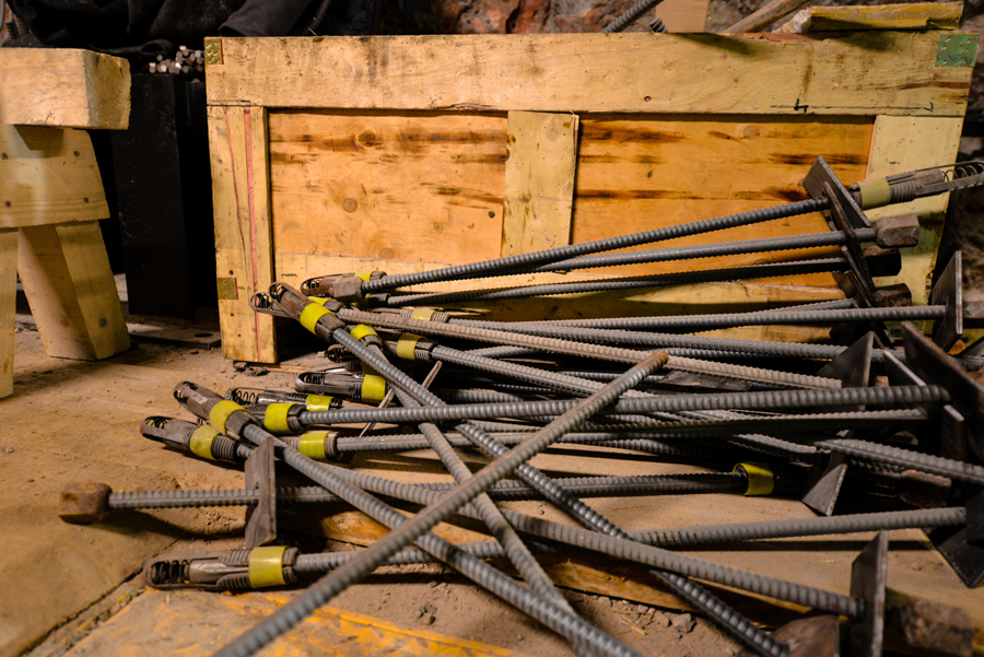 Successful Use of Ground Support Products for the Rehabilitation of a Shaft in the Altausee Salt Mine, Austria Successful Use of Ground Support Products for the Rehabilitation of a Shaft in the Altausee Salt Mine, Austria