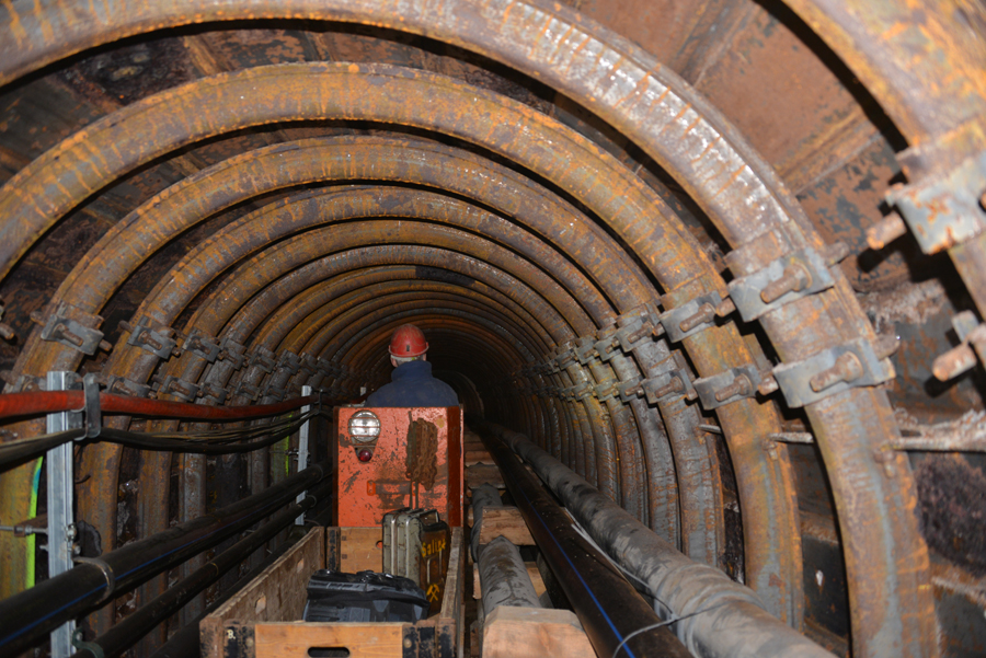 Successful Use of Ground Support Products for the Rehabilitation of a Shaft in the Altausee Salt Mine, Austria Successful Use of Ground Support Products for the Rehabilitation of a Shaft in the Altausee Salt Mine, Austria