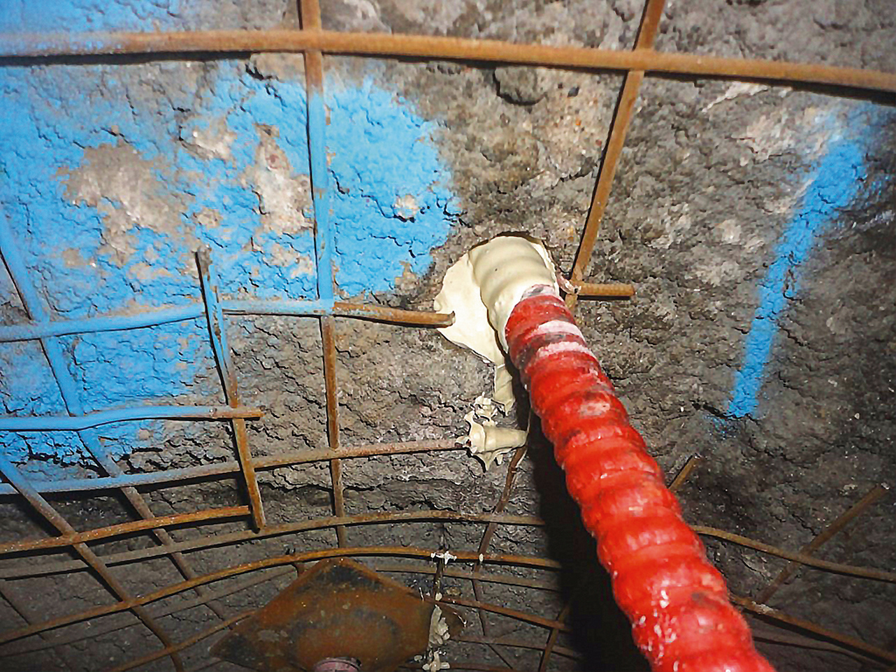 The Leeville Mine: DSI GRP Rock Bolts and DSI Inject Systems ensure Safety in Aggressive Environments The Leeville Mine: DSI GRP Rock Bolts and DSI Inject Systems ensure Safety in Aggressive Environments