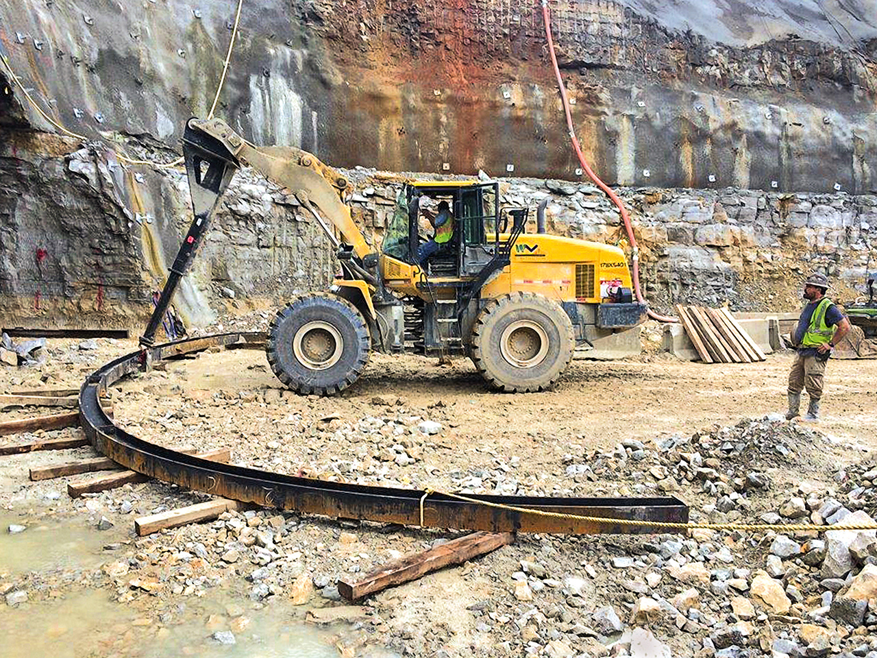 Fast Emergency Reaction: DSI Steel Ribs ensure Safe Advancement of the Drumanard Tunnel Fast Emergency Reaction: DSI Steel Ribs ensure Safe Advancement of the Drumanard Tunnel