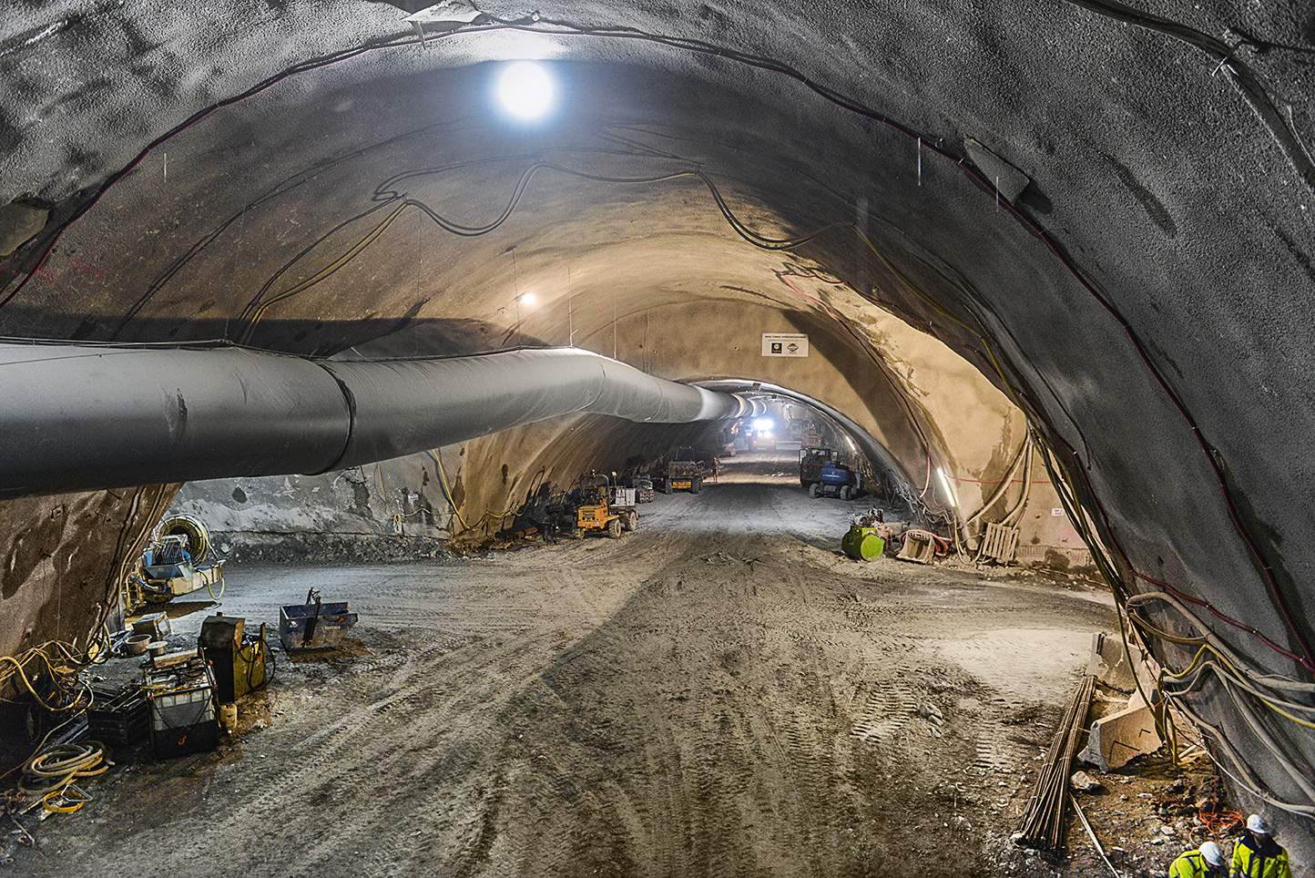 The Semmering Base Tunnel: Safe Tunneling at the Froeschnitzgraben using DSI Underground’s Support Products The Semmering Base Tunnel: Safe Tunneling at the Froeschnitzgraben using DSI Underground’s Support Products
