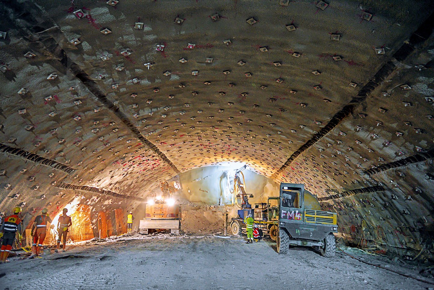 The Semmering Base Tunnel: Safe Tunneling at the Froeschnitzgraben using DSI Underground’s Support Products The Semmering Base Tunnel: Safe Tunneling at the Froeschnitzgraben using DSI Underground’s Support Products