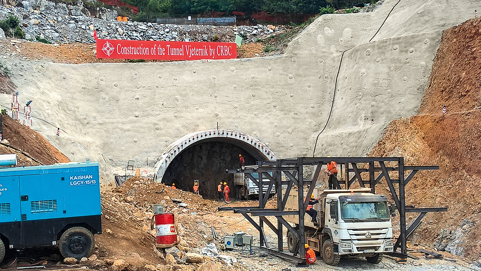 DSI Underground Ground Support Products stabilize the Advancement of Tunnel Structures on the Bar-Boljare Motorway DSI Underground Ground Support Products stabilize the Advancement of Tunnel Structures on the Bar-Boljare Motorway