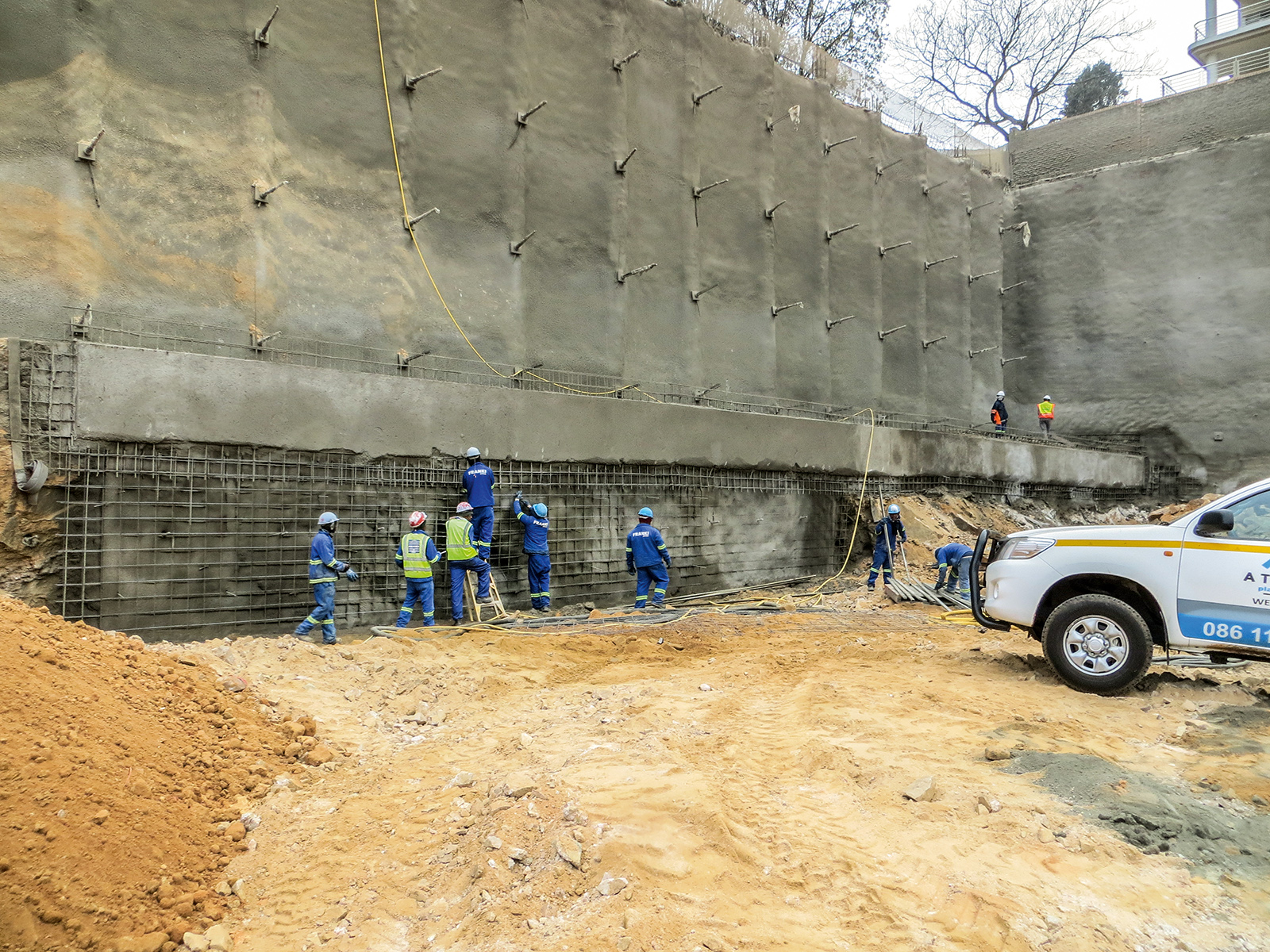 Challenging Excavation Stabilization using DSI: The new Old Mutual Head Office in Sandton Challenging Excavation Stabilization using DSI: The new Old Mutual Head Office in Sandton